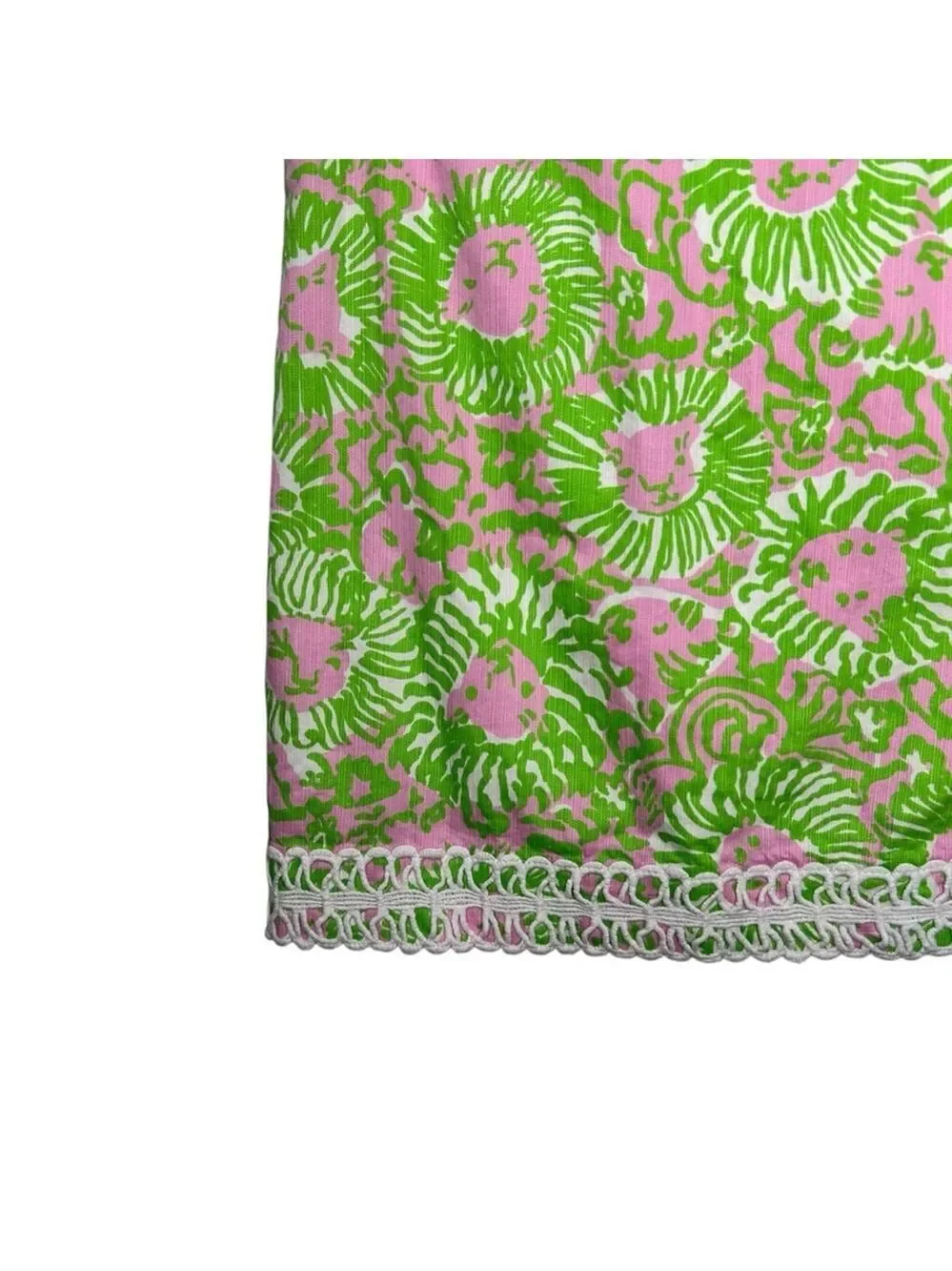 Lilly Pulitzer Sunnyside Mini Skirt Green Pink Lion Print Crochet Trim Cotton 4